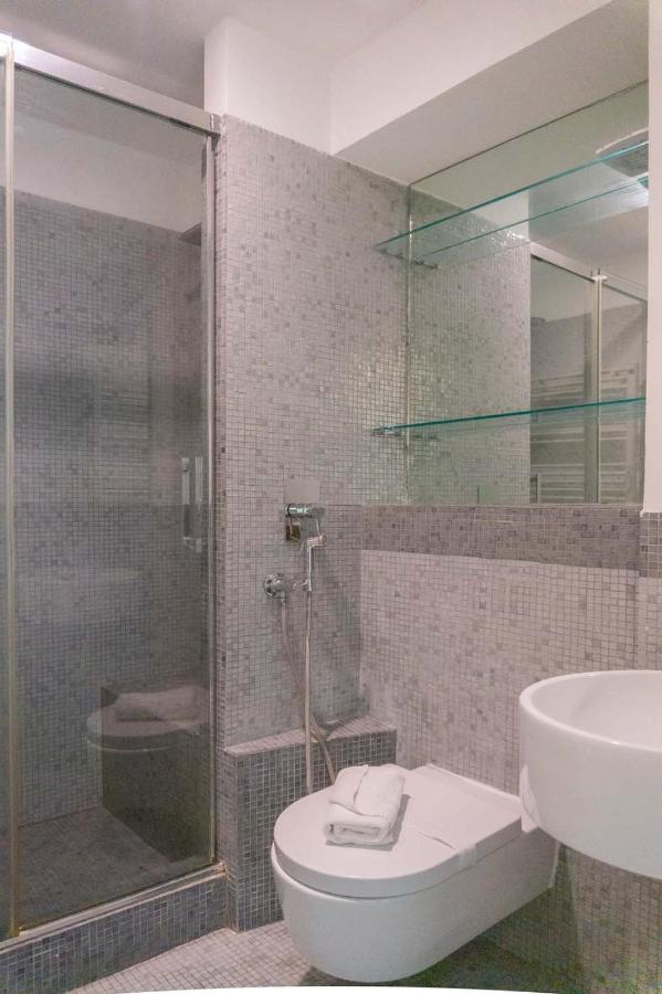Piazza Venezia Charming & Bright Apartment Рим Екстер'єр фото